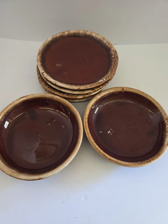Hull and USA Brown Pottery Pie / Baking Dishes - Set of 3