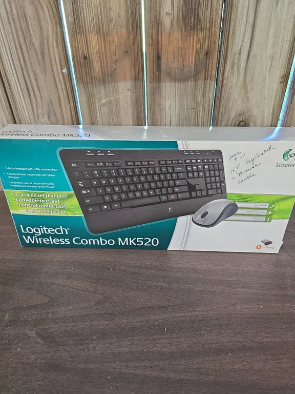 Logitech Wireless Keyboard & Mouse Set