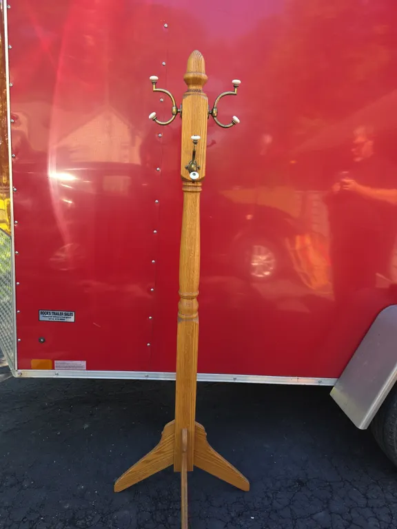 Wooden Coat / Hat Rack