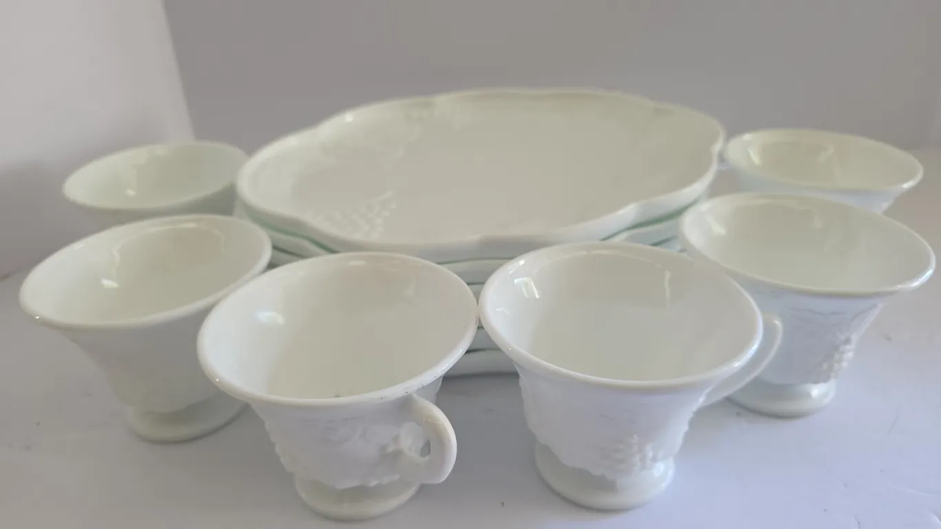 6 Person Setting White Porcelain Dinnerware & Teacups
