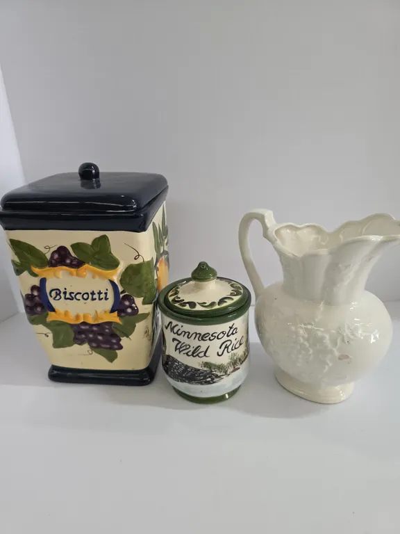 Decorative Kitchen Canisters & Pitcher