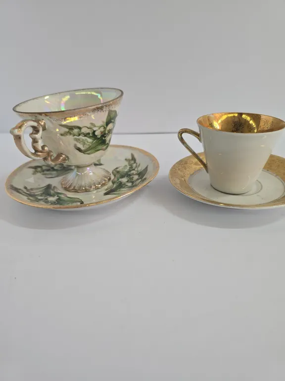 Decorative Teacups & Saucers