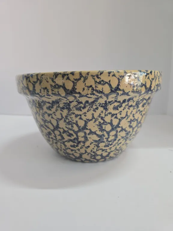 Robinson Ransbottom Blue Spongeware Mixing Bowl