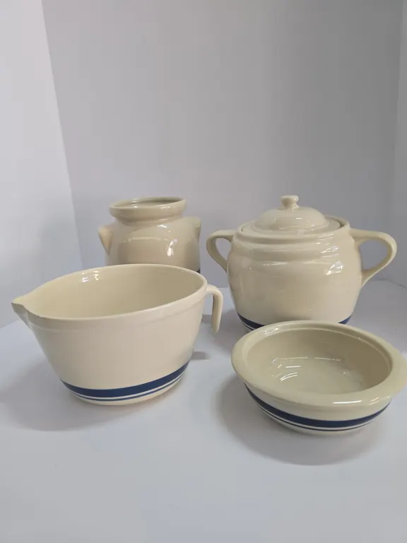 Robinson Ransbottom Stoneware Four Piece Set