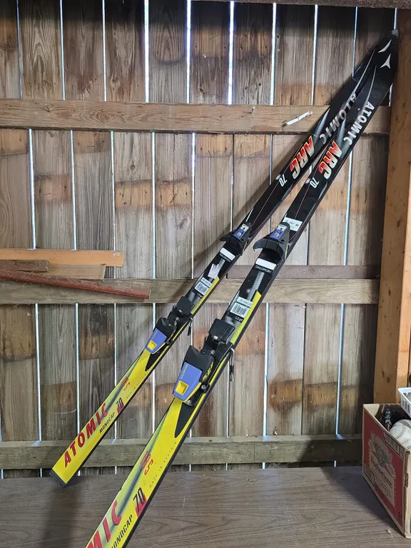Atomic Arc Downhill Skis