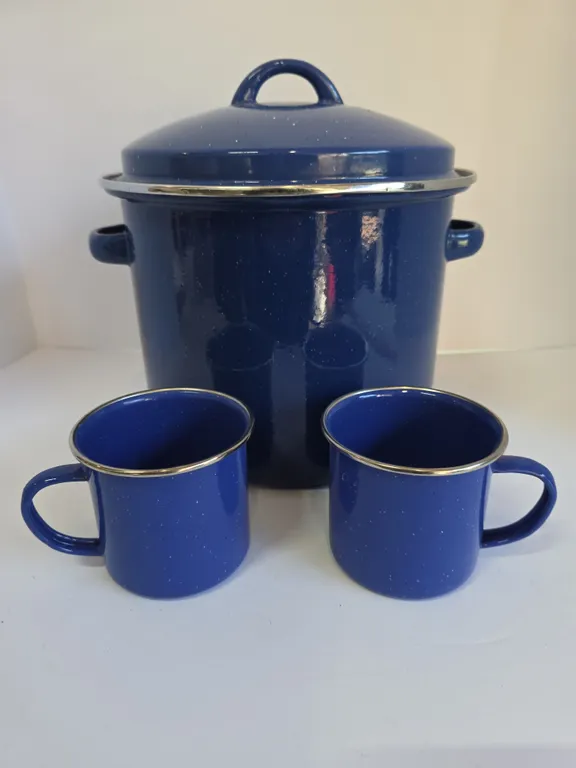 Blue Enamel Stock Pot & Mugs