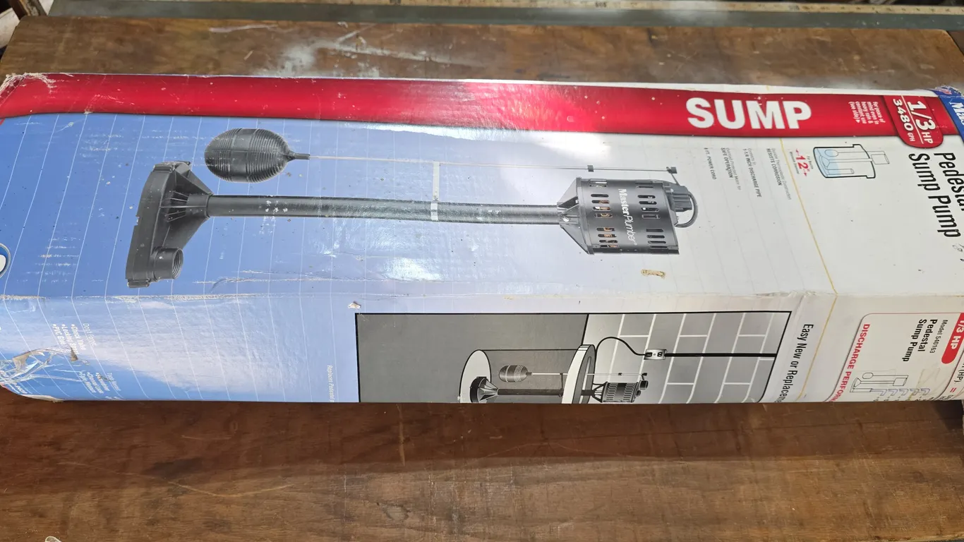Sump Pump in Box