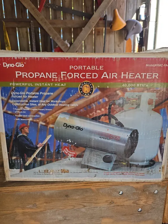 Portable Propane Forced-Air Heater in Box Tested and Works.