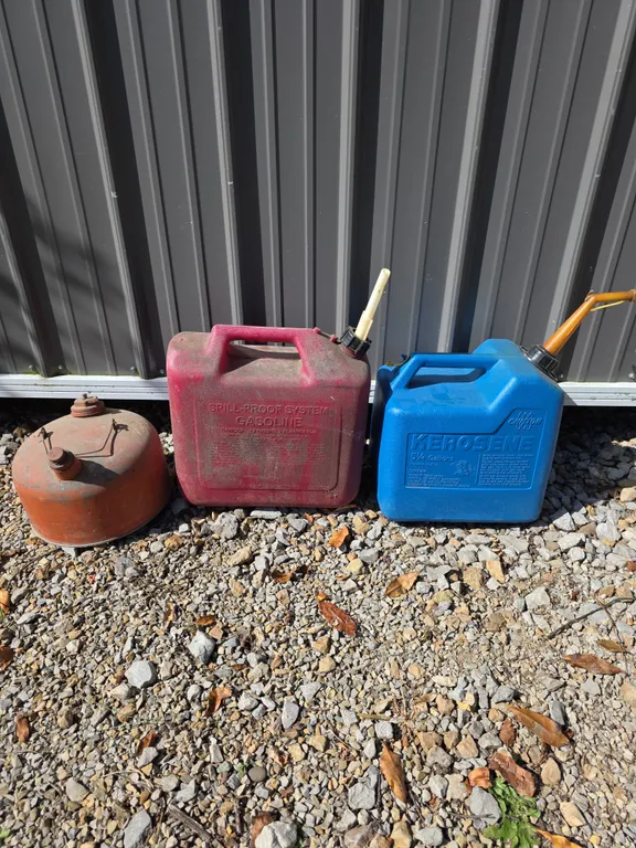 Gas Cans & Fuel Containers