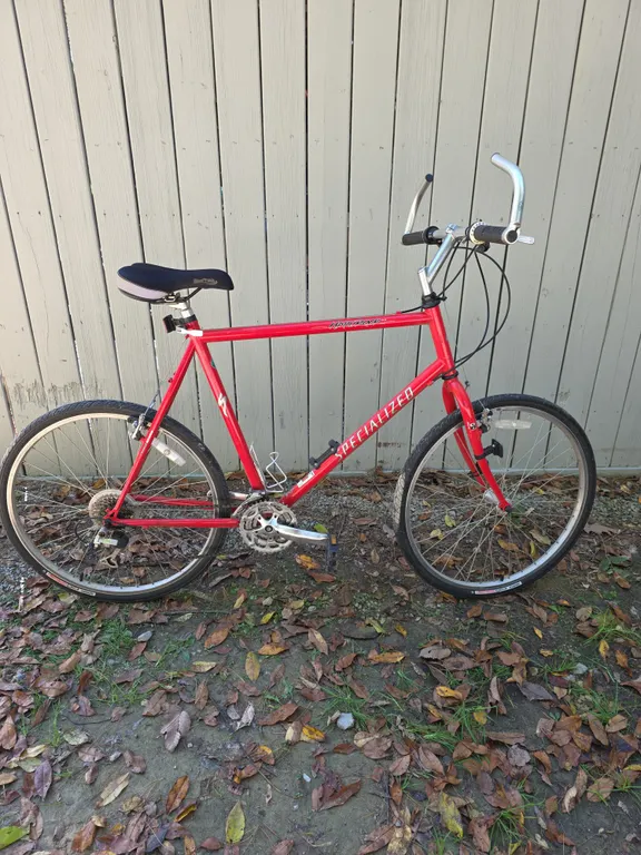 Specialized Hardrock GX Mountain Bike Red Vintage Rigid Frame Cloud-9 Saddle