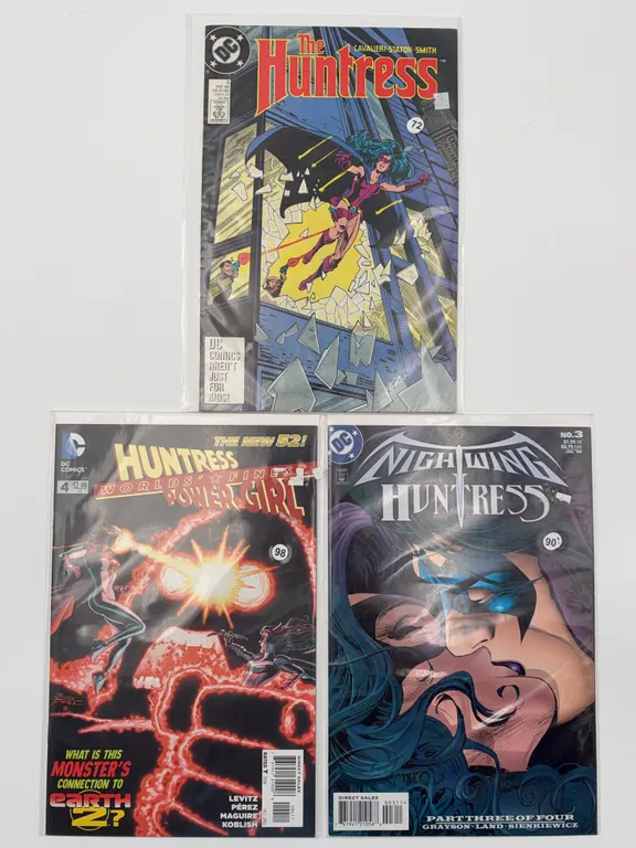 The Huntress 3 Pack Comics