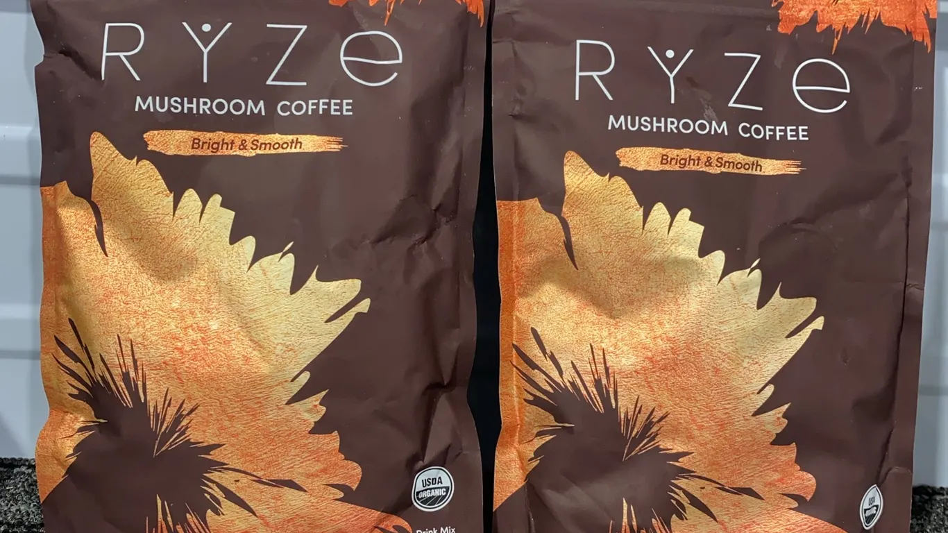 *NEW* Ryze Mushroom Coffee 2 Bags - Best By 9/2028