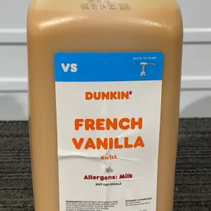 *NEW* Dunkin' French Vanilla Swirl Syrup, 64 Fl Oz - Best By: 12/2026
