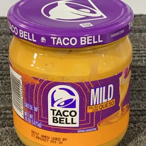 *NEW* Taco Bell Mild Salsa Con Queso Cheese Dip, 15 Oz - Best By: 1/2027