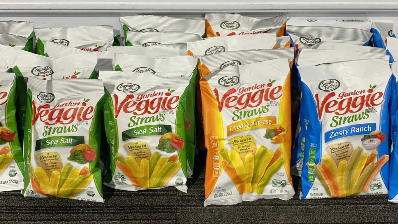 *NEW* Sensible Portions Garden Veggie Straws Variety Pack, Qty 30 - Best By: 9/2026 & 10/2026