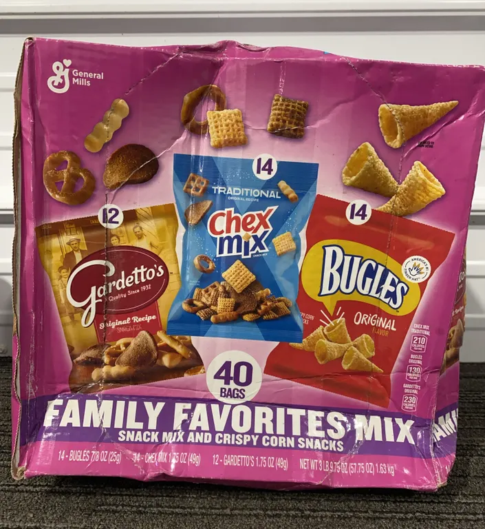 *NEW* General Mills Family Favorites Mix Variety Box, 40 Ct - Best By: 11/2026