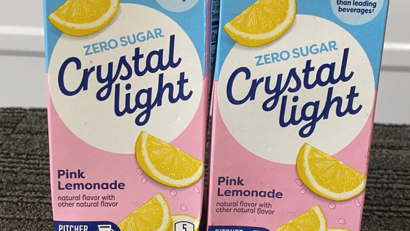*NEW* Crystal Light Pink Lemonade Pitcher Packets, 6 Packets Each - Best By: Not Shown