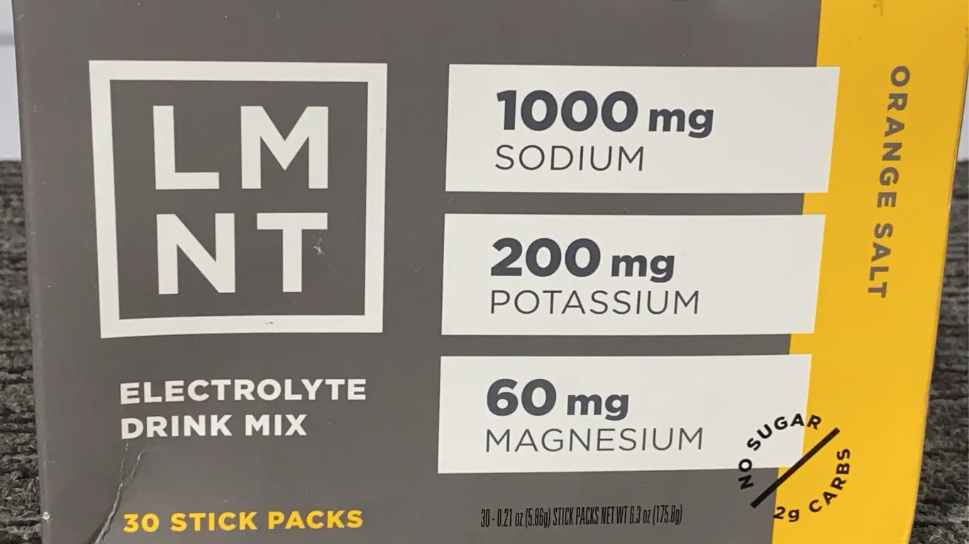 *NEW* LMNT Orange Zero-Sugar Electrolytes Drinks, 30 Sticks - Best By: 12/2027
