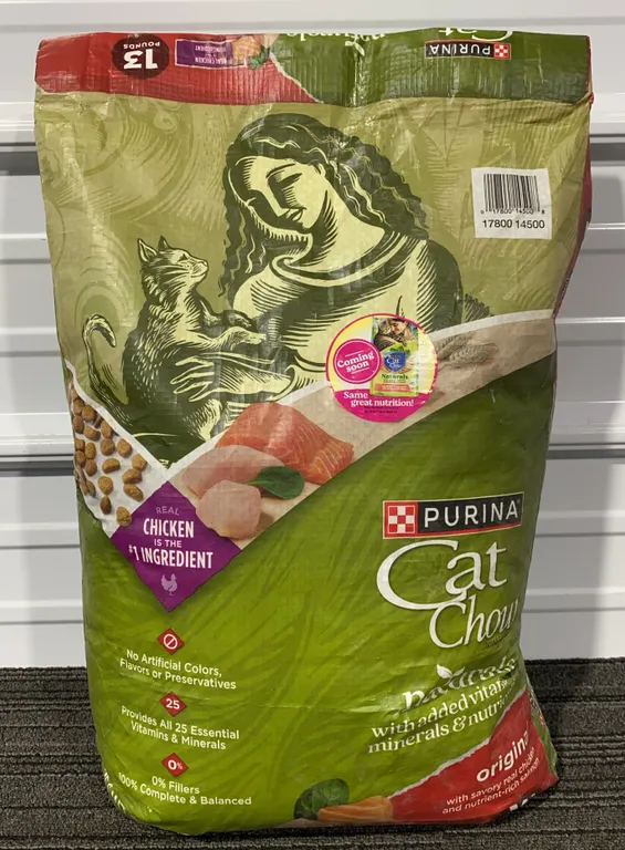 *NEW* Purina Cat Chow Naturals Original Dry Cat Food, 13 Lb - Best By: 11/2027