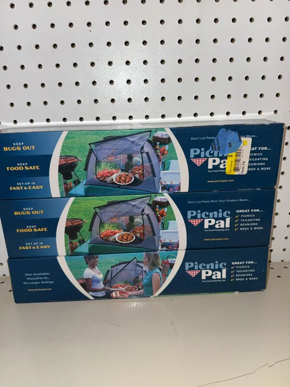 Picnic pal table tent, 