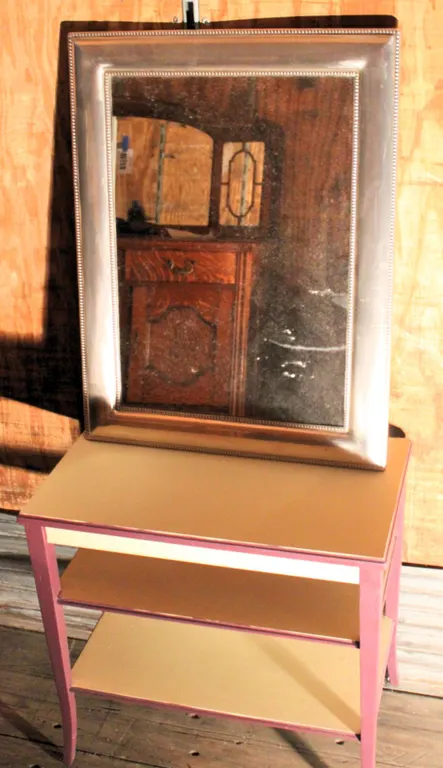 Mahogany Table With Shelf And Rectangular Mirror