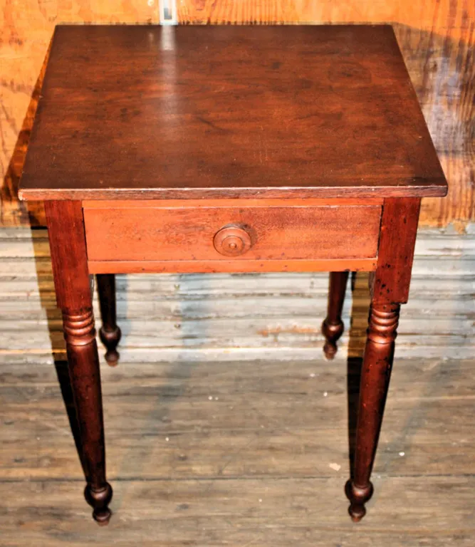 Wood Side Table with Single Drawer, Turned Legs