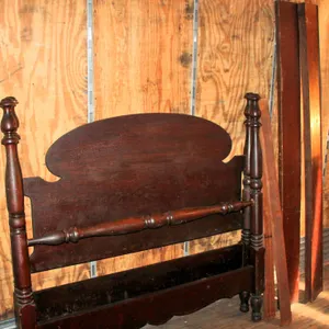 Wooden Full/Queen Bed Frame with Headboard