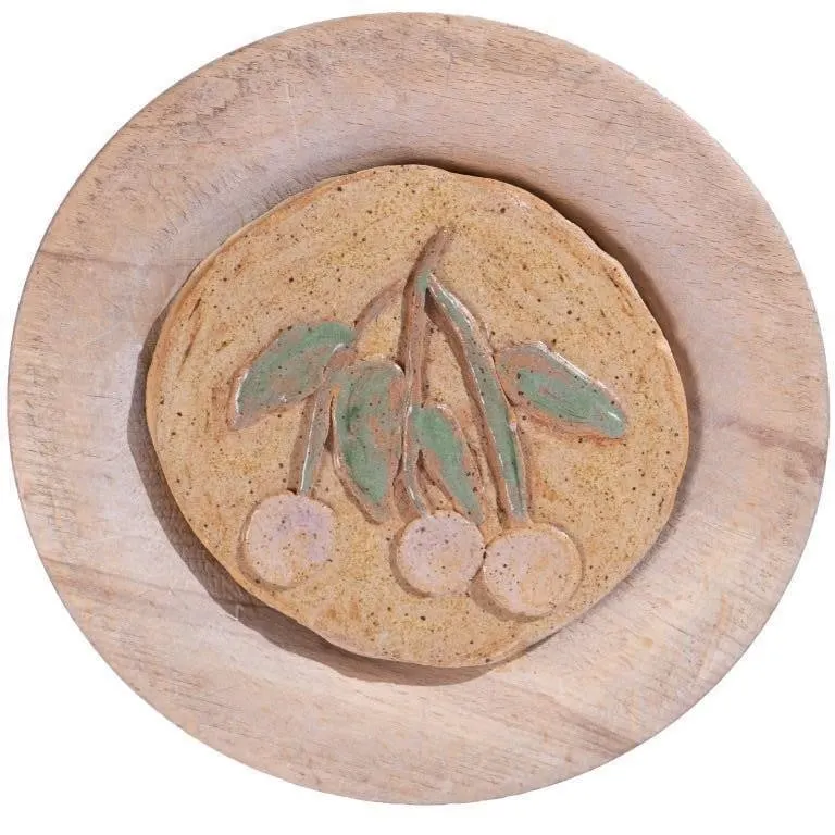 STUDIO POTTERY & CARVED WOOD FLORAL WALL PLAQUE