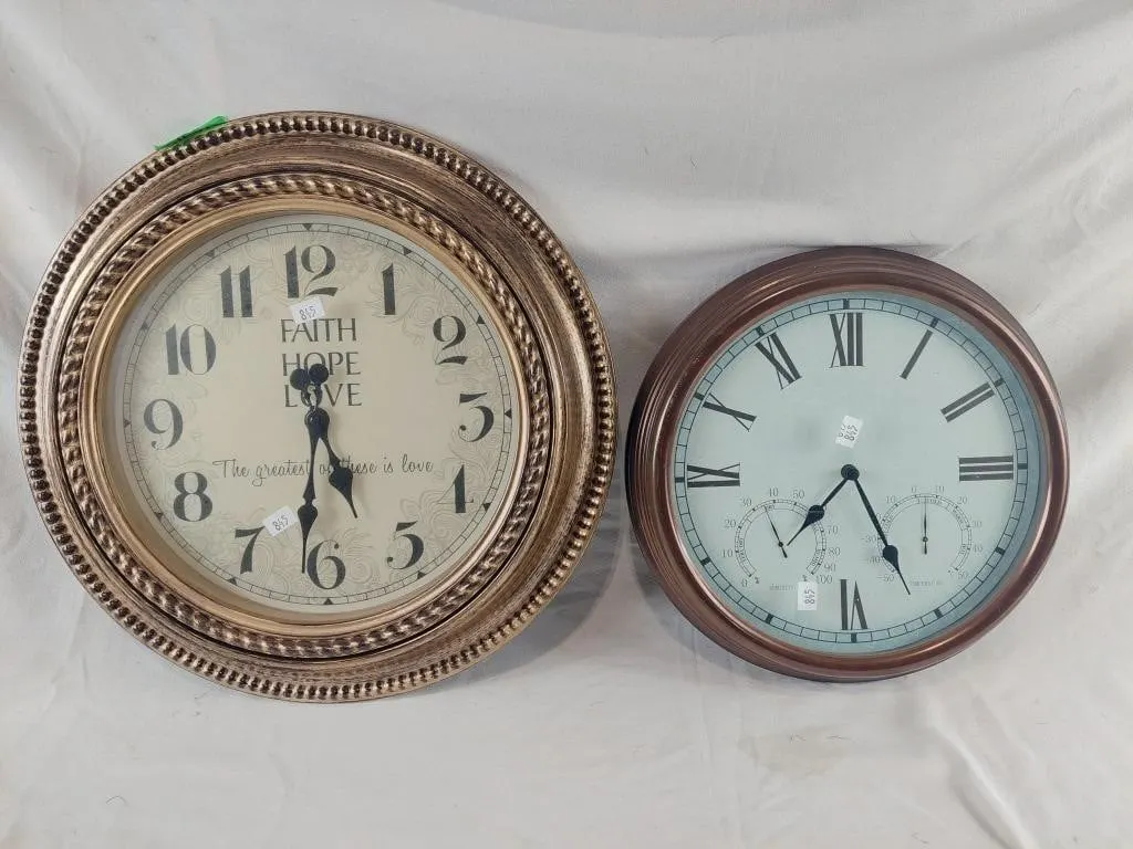 2 decorative clocks