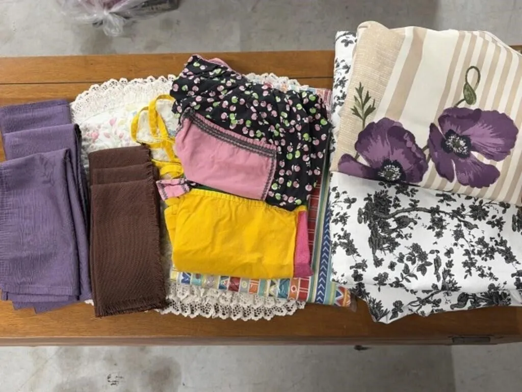 Assorted Linens - Aprons, Napkins, Placemats,
