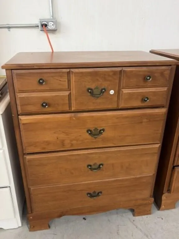 4-Drawer Dresser, 30.5 x 16.5 x 38.5 "