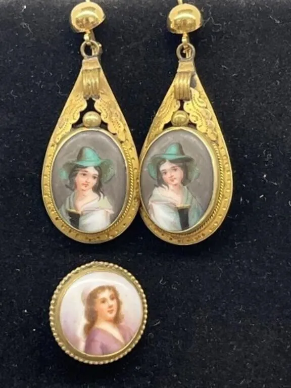 Pair of Earrings Made in Italy (and marked with