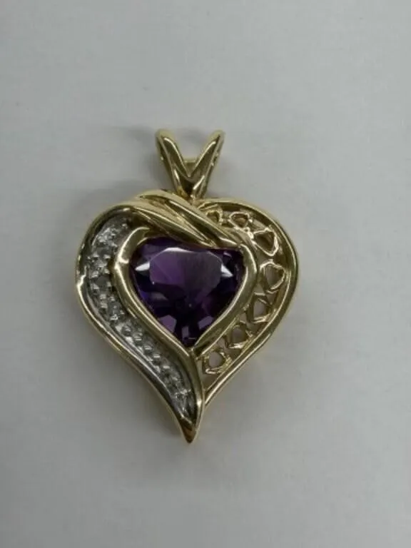 10 kt Gold Heart Shaped Amethyst & Diamond Pendant