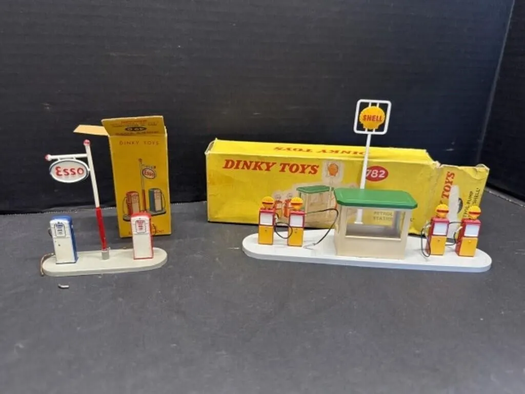 Dinky Toys Petrol Pump Shell Station #782,