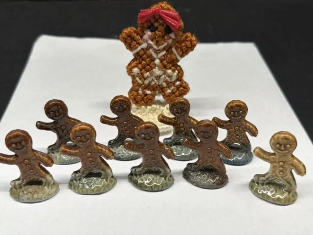 9 Wade Tea Gingerbread Man Figures
