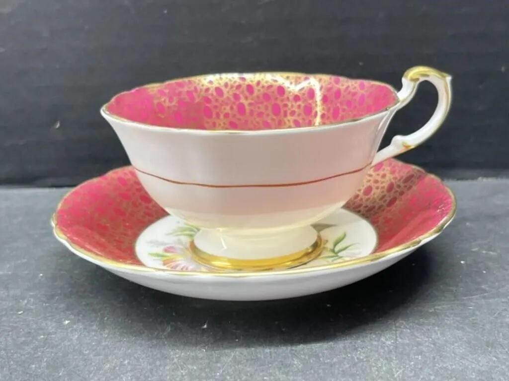 Paragon Central Floral Bouquet Teacup & Saucer