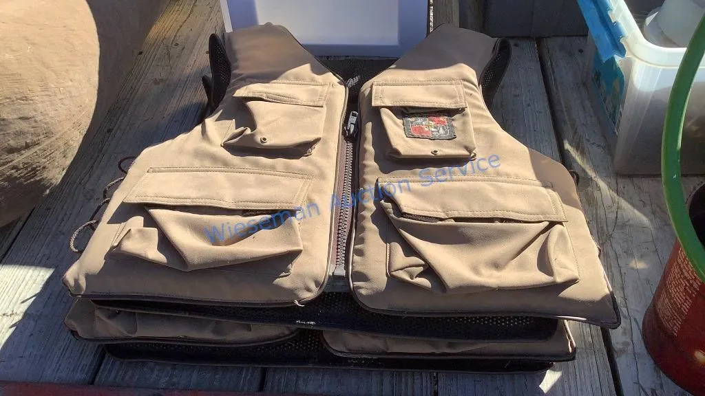 STEARNS LIFE JACKETS
