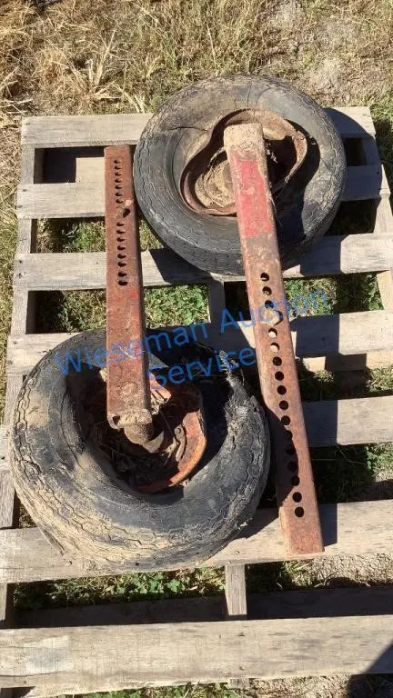 AXLES WITH HUBS