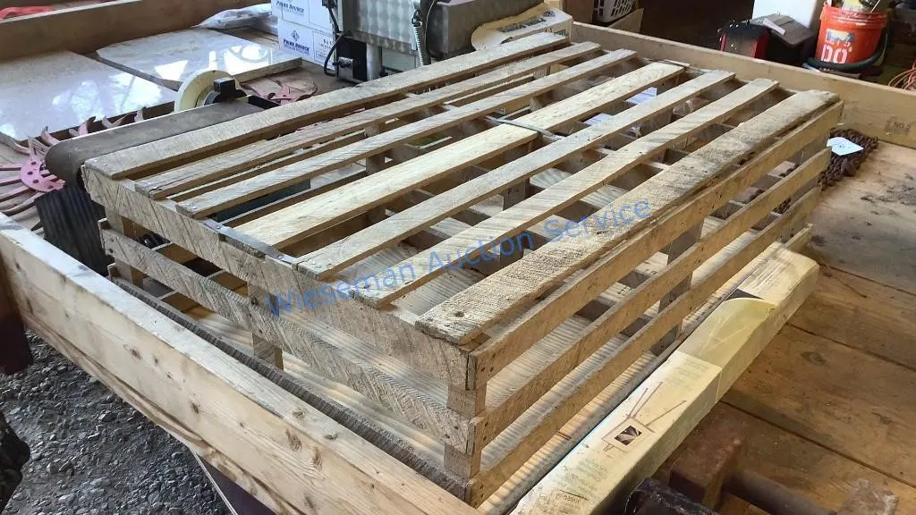 WOODEN CHICKEN CRATE