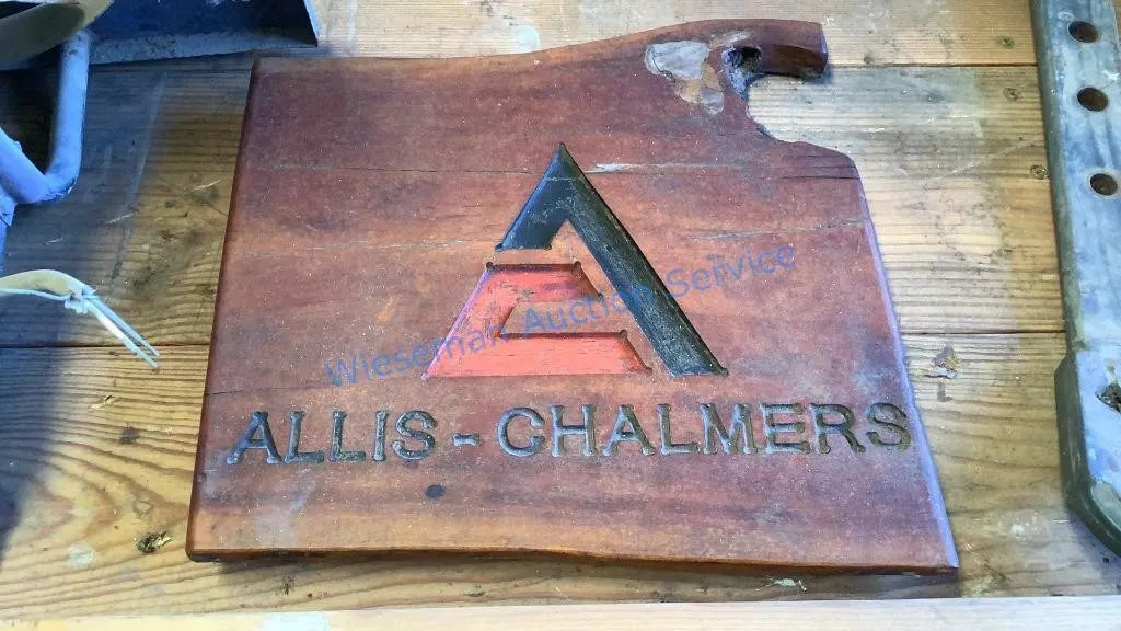 ALLIS CHALMERS WOOD DECOR