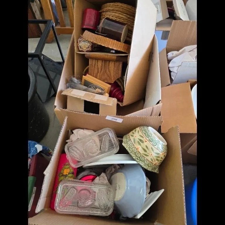 Home Decor Kitchenware Lot