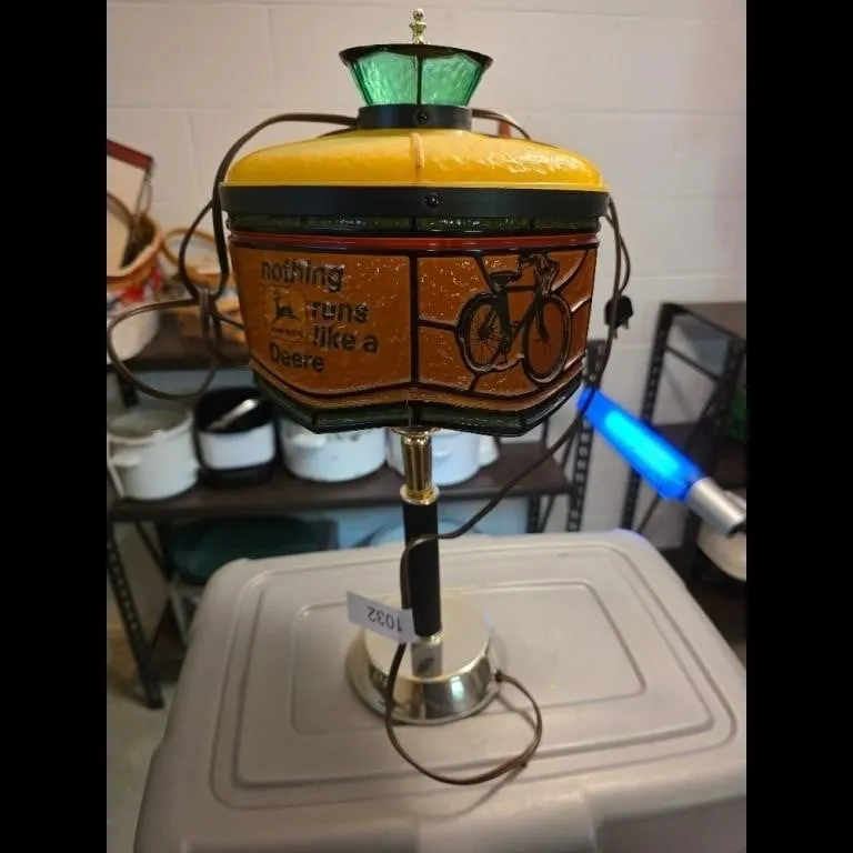 John Deere "Nothing Runs Like a Deere" Table Lamp
