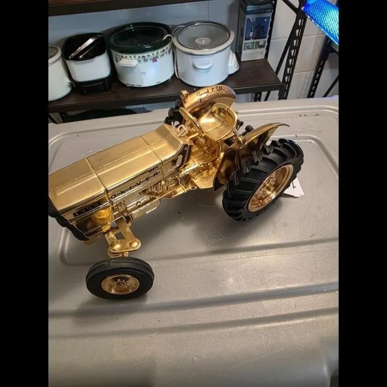 Gold "White Oliver" 1355 Tractor Diecast Model Toy