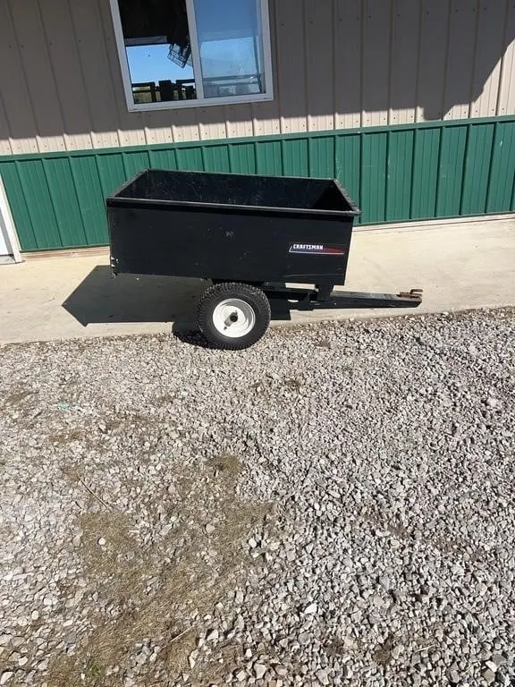 Craftsman Tow-Behind Poly Dump Cart