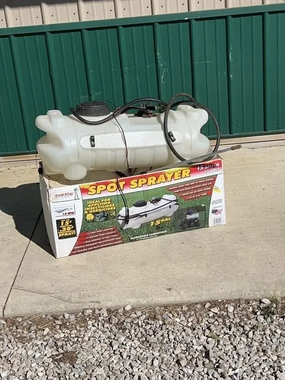 Rural King 15-Gallon 12-Volt Spot Sprayer