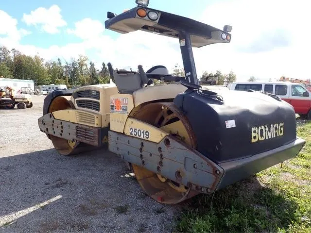 Bomag BW205 Smooth Drum Vibratory Roller 101920000