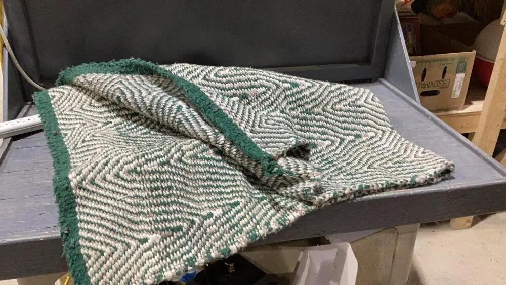 WOOL SADDLE BLANKET