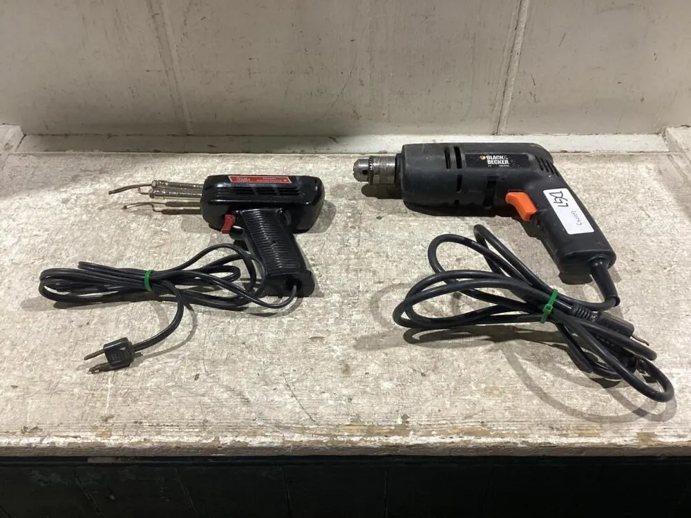 SHOP FLAT OF CORDED TOOLS W/ WELLER SOLDERING GUN & B-D DRILL