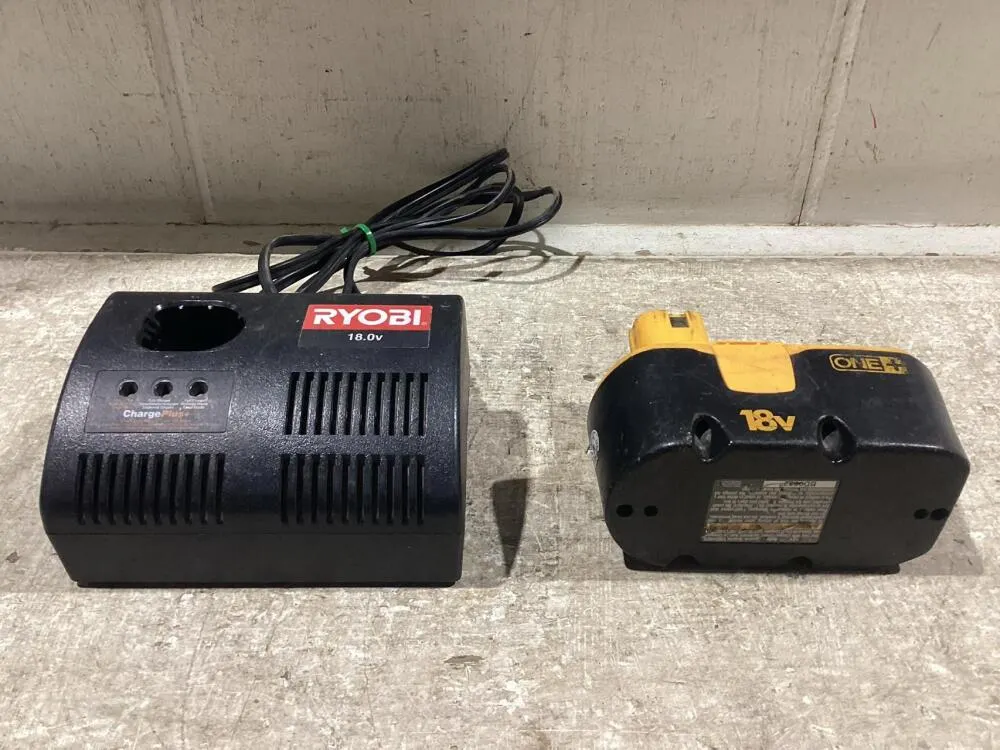 RYOBI CHARGER-PLUS+ W/ 18V BATTERY-ONE+