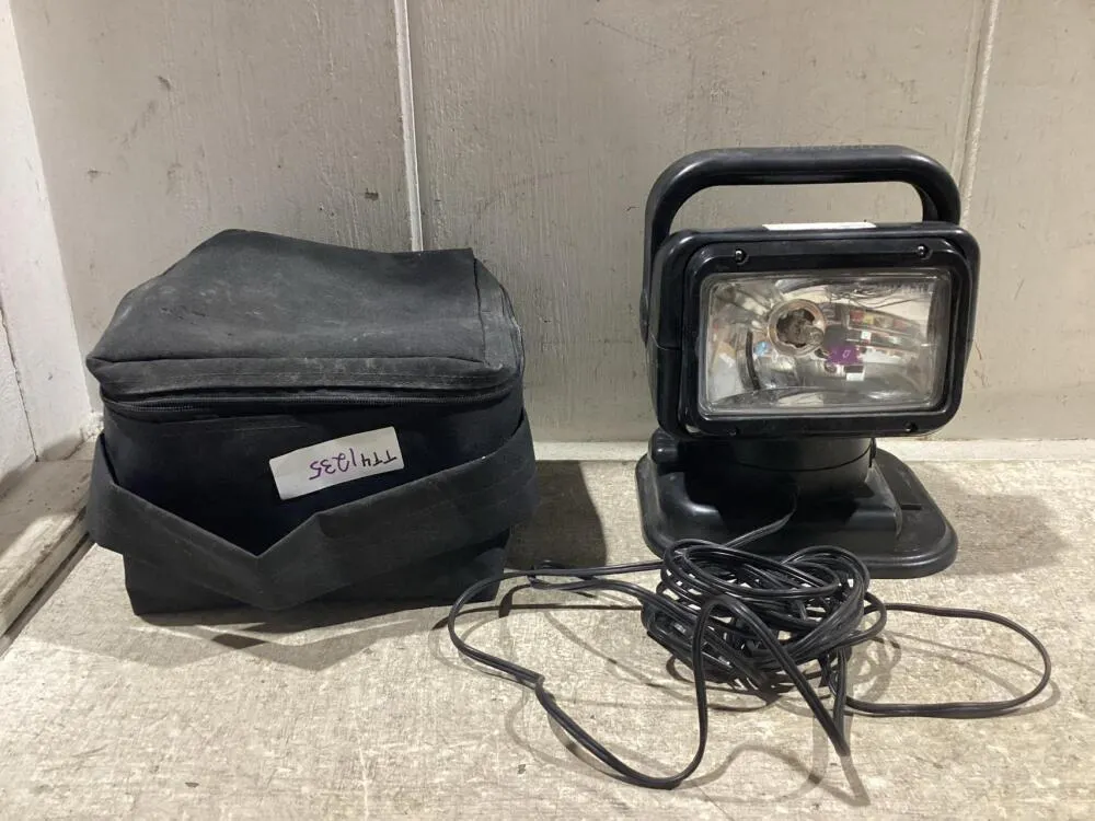 GO-LIGHT PORTABLE FLASH LIGHT